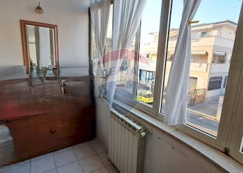 balcone con veranda - Quadrilocale via La Spezia, Ladispoli - foto 18