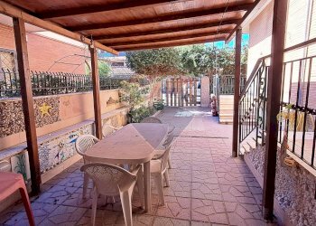 giardino con tettoia - Bilocale Piazza Domitilla, Ladispoli - foto 61