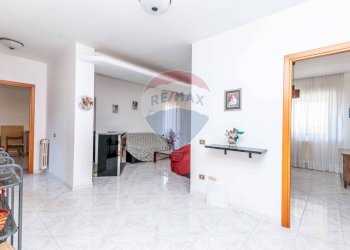 Soggiorno - Appartamento Via Giovanni Battista Pergolesi
 
13, Pozzallo - foto 3