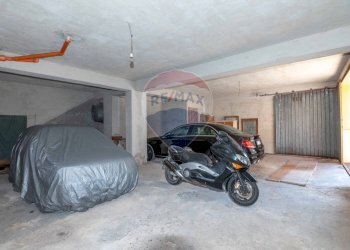 Parcheggio - Appartamento Via Giovanni Battista Pergolesi
 
13, Pozzallo - foto 34