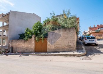 Edificio all\'aperto - Terreno edificabile Via Giovan Battista Pergolesi
13, Pozzallo - foto 5