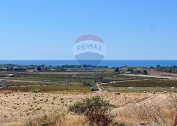 Vista dell\'acqua - Terreno edificabile VIA DEI MIRTILLI
 
sic, Menfi - foto 3