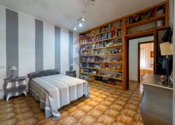 Camera / camera da letto - Casa semi indipendente Via Gaggi
 
10, Roma - foto 9