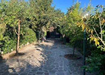 Foto 2 - Casa indipendente Lungarno Gabriele D'annunzio
 
1, Pisa - foto 2