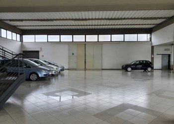 Foto 4 - Commercial Activity Via Romana
 
1000, Lucca - photo 3