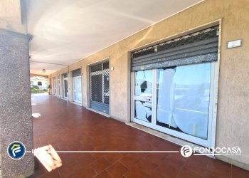 Foto 2 - Commercial Premises Frazione Coasco - Marina Verde, Villanova d'Albenga - photo 2