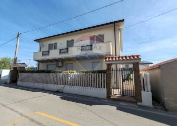 Casa all\'aperto - Quadrilocale via Colli Innamorati
 
154, Pescara - foto 1