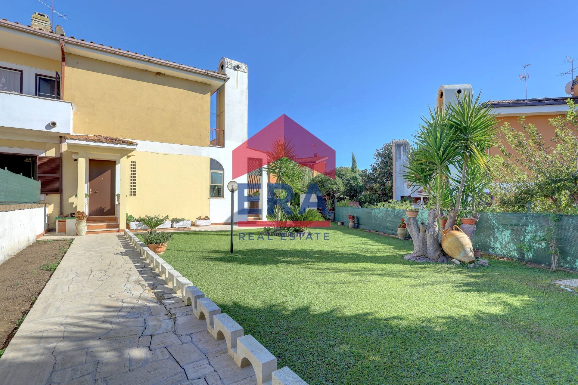 Foto 2 - Casa semi indipendente Via Garigliano
42, Ardea - foto 2