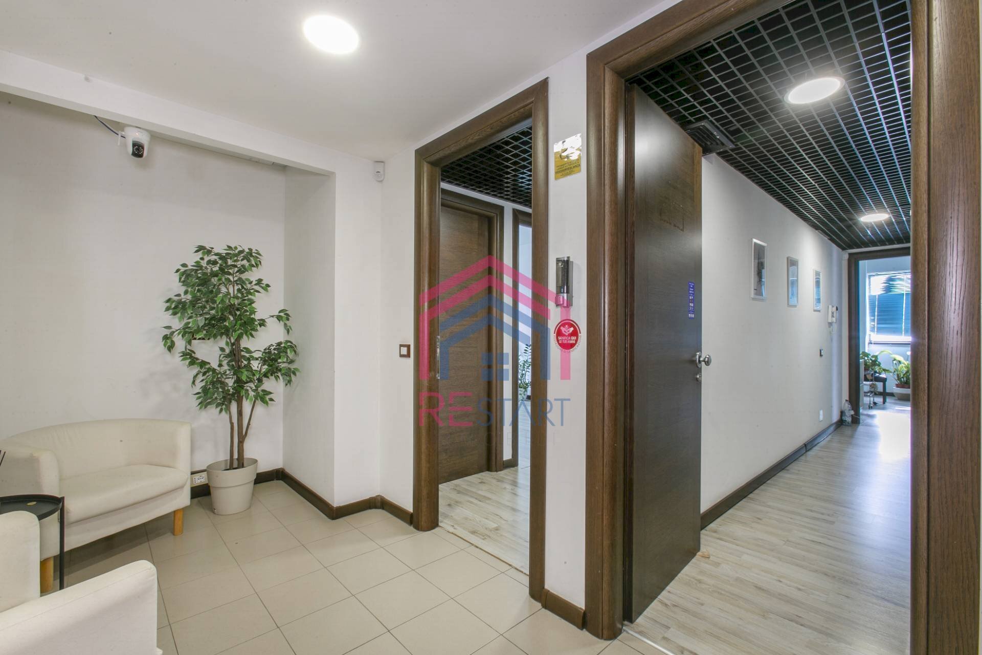 Foto 1 - Ufficio Largo Urbino
 
15, Pomezia - foto 1