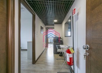 Foto 8 - Ufficio Largo Urbino
 
15, Pomezia - foto 8