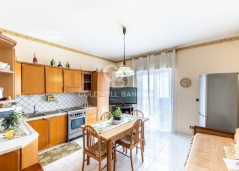 Foto 2 - Appartamento via Marchese di Casalotto
 
24, Aci Catena - foto 2