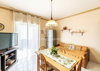 Foto 13 - Appartamento via Marchese di Casalotto
 
24, Aci Catena - foto 13