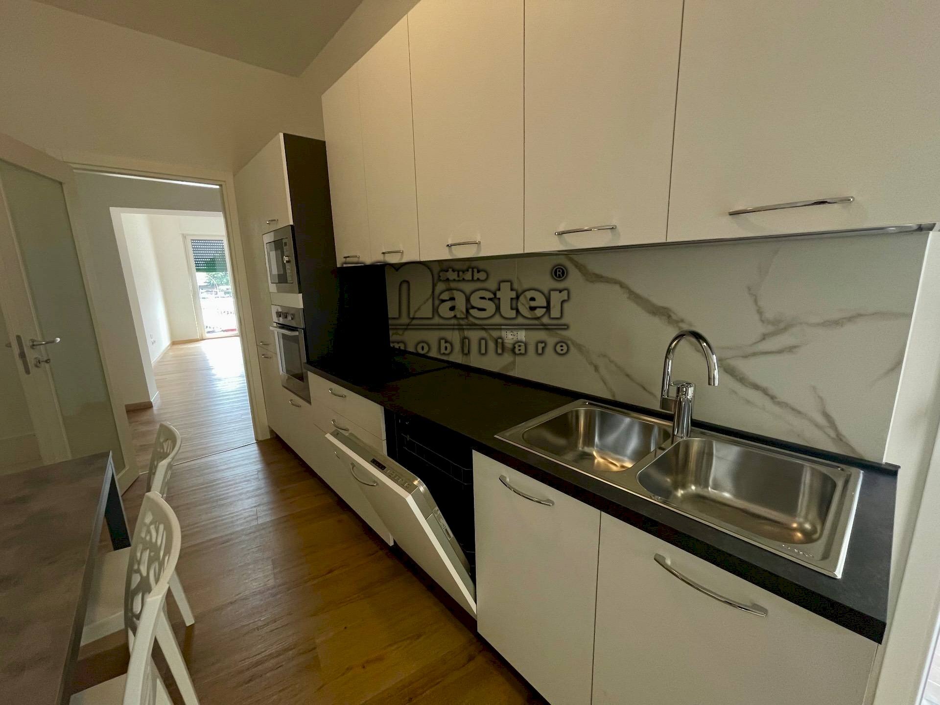 Foto 1 - Quadrilocale Piazza Vittoria, Treviso - foto 1