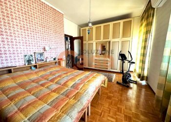 camera - Appartamento Stradone Farnese, Piacenza - foto 10