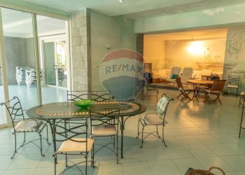 Sala da pranzo - Villa via Baiola
 
58, Forio - foto 17