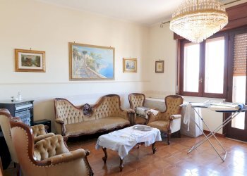 Foto 3 - Quadrilocale VIA CIMITERO
 
10, Mariglianella - foto 3