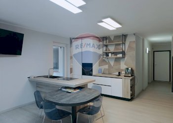 Cucina - Appartamento Via Strada Statale 16 Complesso Le Nereidi, San Salvo - foto 4