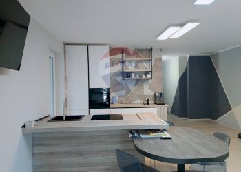 Cucina - Appartamento Via Strada Statale 16 Complesso Le Nereidi, San Salvo - foto 9