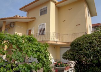 facciata - Villa Costa Medau Becciu
 
5, Carbonia - foto 3