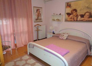 camera da letto - Appartamento Francesco Ciusa, Carbonia - foto 8