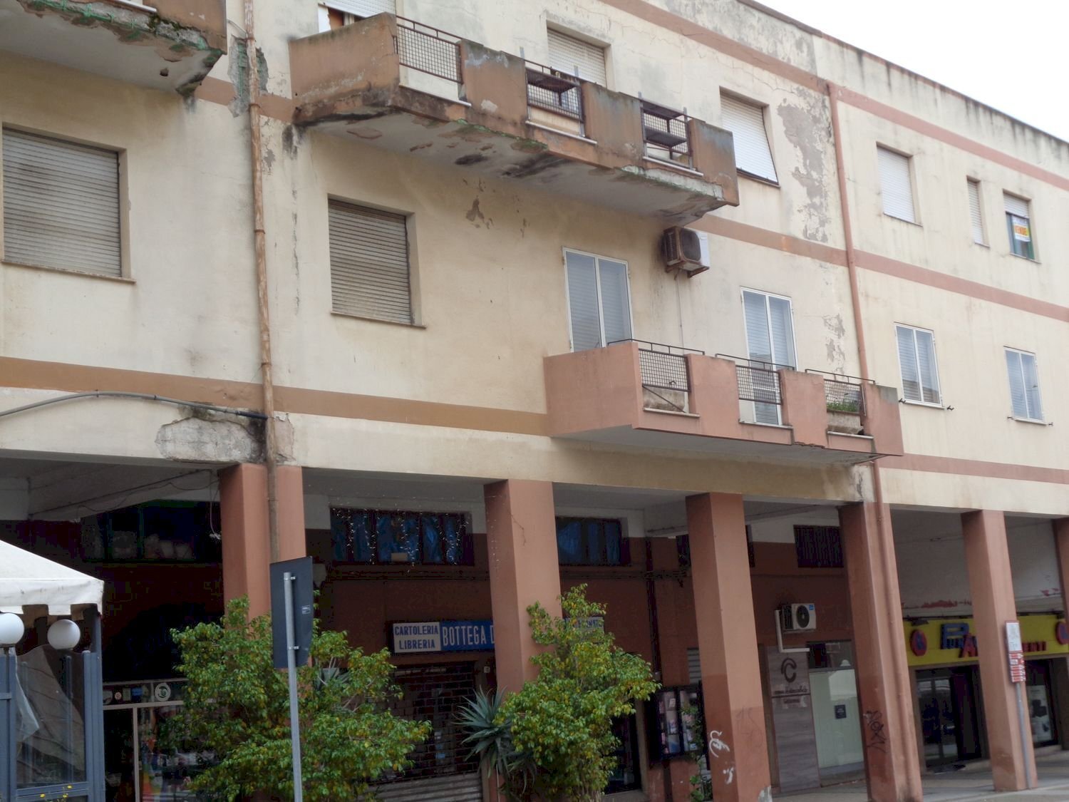 vista - Apartment Gramsci
 
8, Carbonia - photo 1