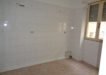 camera - Appartamento Gramsci
 
8, Carbonia - foto 8