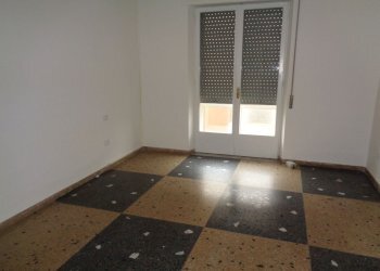 camera - Appartamento Gramsci
 
8, Carbonia - foto 9