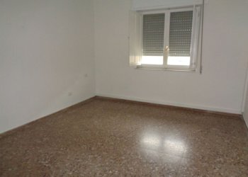 camera - Appartamento Gramsci
 
8, Carbonia - foto 12