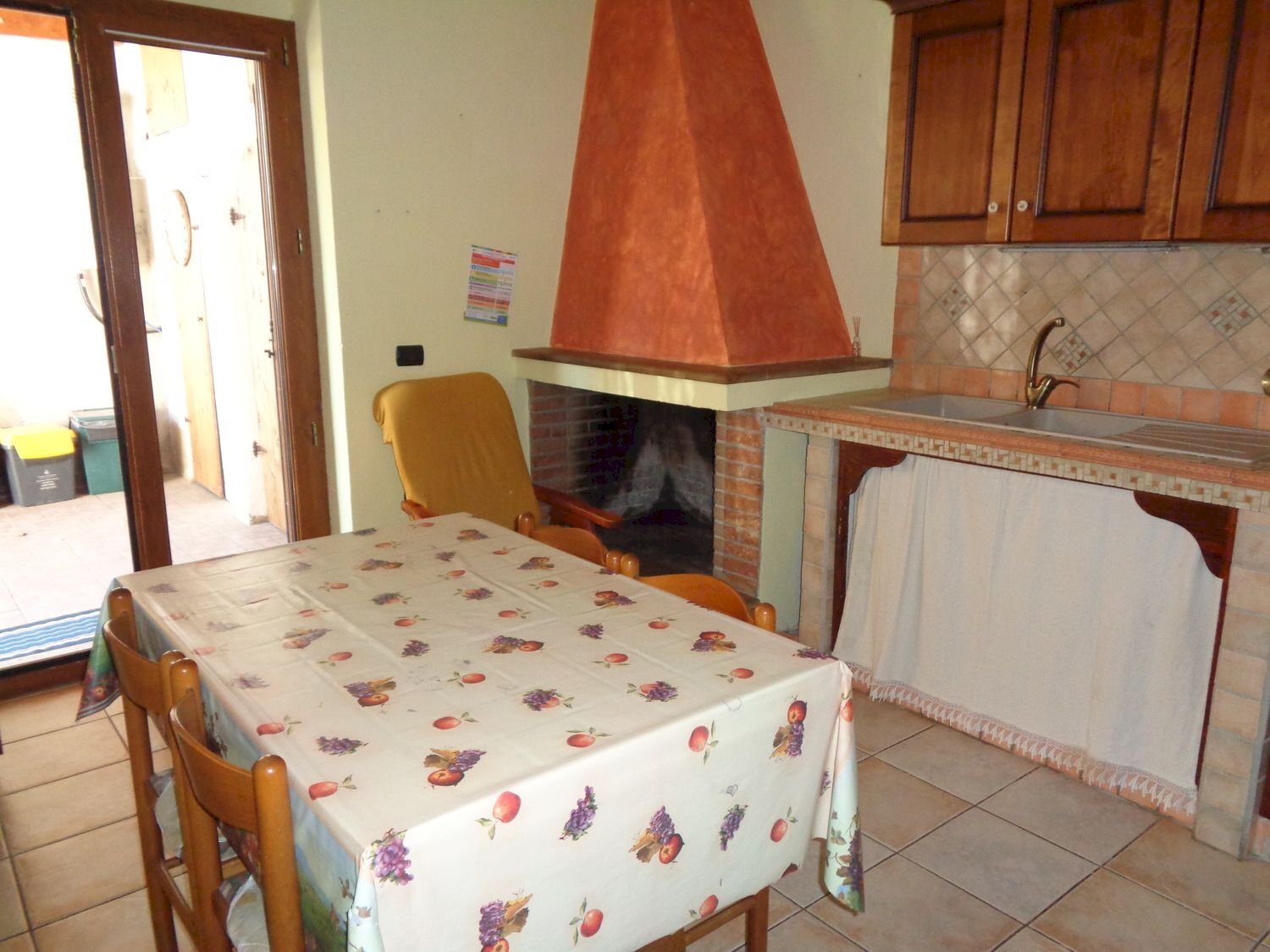 soggiorno - Appartamento Barumini
 
5, Carbonia - foto 2