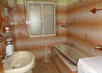 bagno - Appartamento Sarrabus
 
17, Carbonia - foto 9