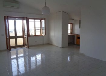 camera - Agriturismo Dalmazia
 
42, Carbonia - photo 3