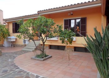 facciata - Villa Tramontana
 
7, Carbonia - foto 6