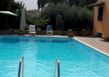 piscina - Villa Tramontana
 
7, Carbonia - foto 46