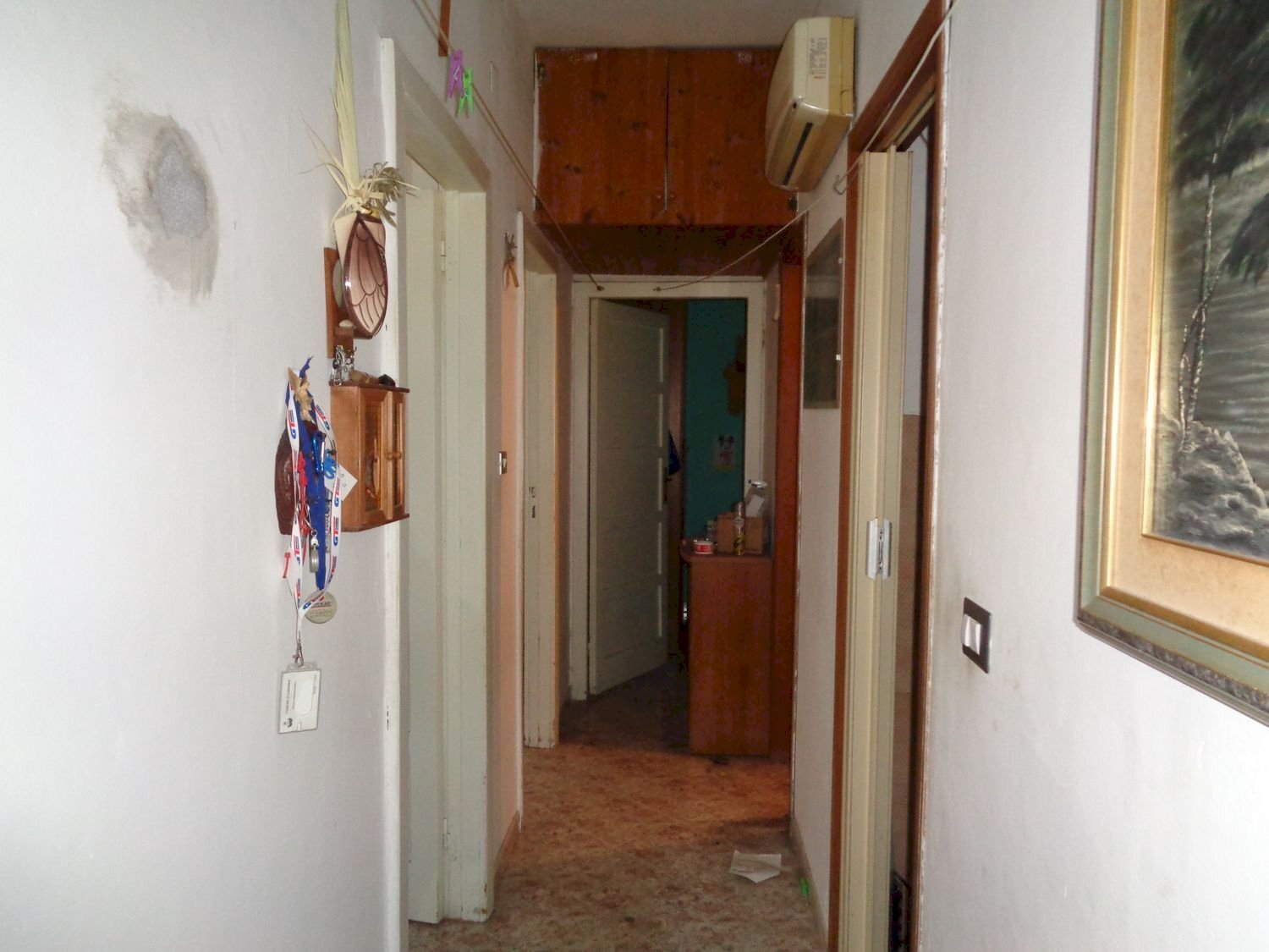 corridoio - Four-room apartment Marche
 
6, Carbonia - photo 2