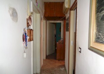 corridoio - Quadrilocale Marche
 
6, Carbonia - foto 2