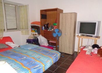 camera da letto - Trilocale Tirso
 
4, Carbonia - foto 4