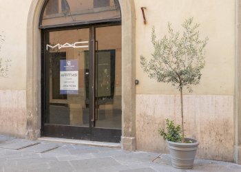 Foto 1 - Locale Commerciale Corso Cavour
 
74, Foligno - foto 1