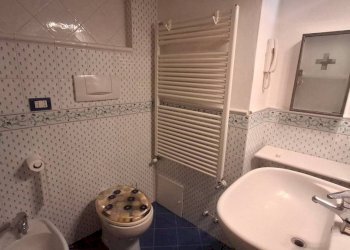 Bagno - Appartamento via Castiglione, 62, Bologna (zona Centro Storico) - foto 4