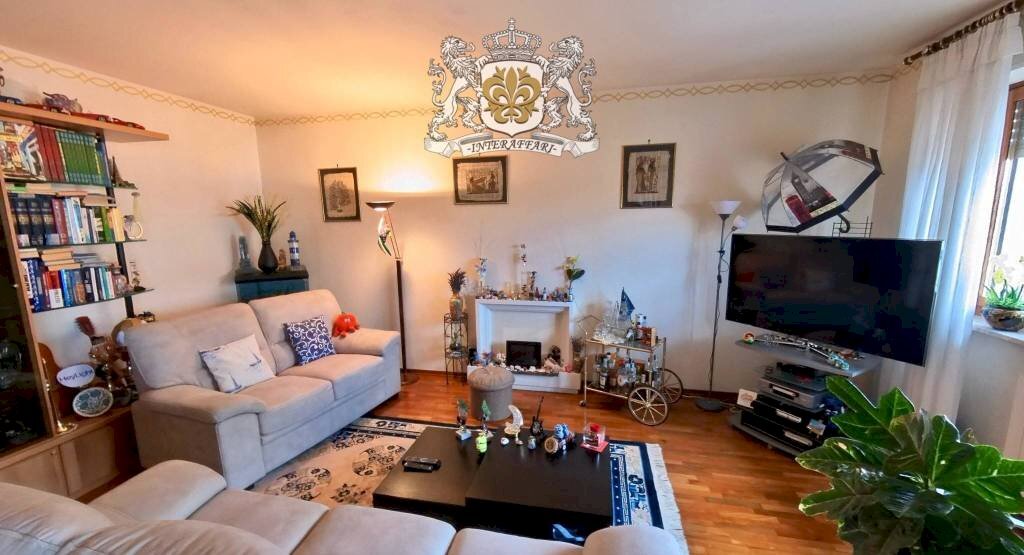 Salone - Quadrilocale via San Giovanni Bosco, 7/D, Cuneo (zona Donatello) - foto 2