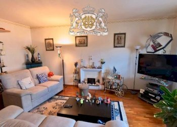 Salone - Quadrilocale via San Giovanni Bosco, 7/D, Cuneo (zona Donatello) - foto 2