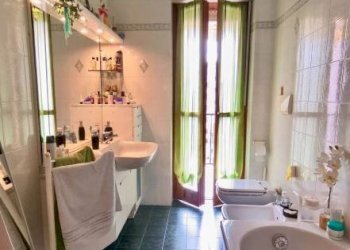 Bagno - Quadrilocale via San Giovanni Bosco, 7/D, Cuneo (zona Donatello) - foto 19