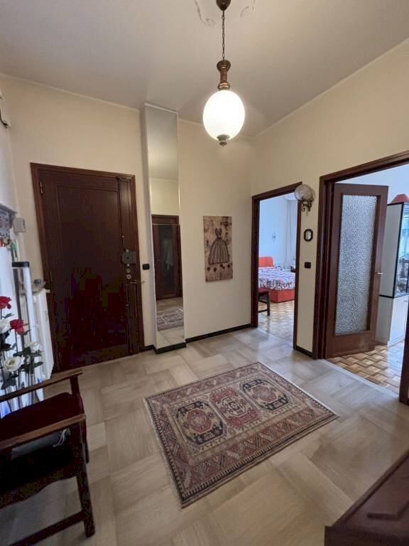 Ingresso - Trilocale corso Vittorio Emanuele II, 6, Cuneo (zona Donatello) - foto 3