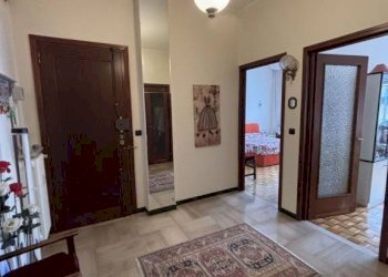 Ingresso - Trilocale corso Vittorio Emanuele II, 6, Cuneo (zona Donatello) - foto 3