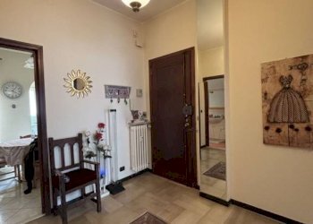 Ingresso - Trilocale corso Vittorio Emanuele II, 6, Cuneo (zona Donatello) - foto 6