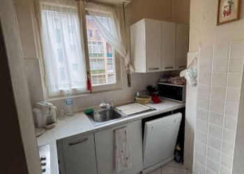 Cucina - Trilocale corso Vittorio Emanuele II, 6, Cuneo (zona Donatello) - foto 12