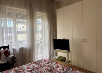 Camera da letto - Trilocale corso Vittorio Emanuele II, 6, Cuneo (zona Donatello) - foto 17