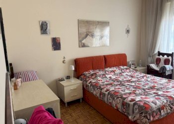 Camera da letto - Trilocale corso Vittorio Emanuele II, 6, Cuneo (zona Donatello) - foto 19