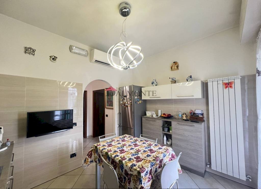 Cucina - Quadrilocale via Pier Fortunato Calvi, Bologna (zona Borgo Panigale) - foto 3