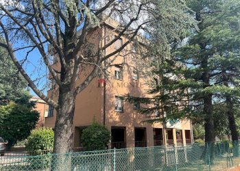 Facciata - Four-room apartment via Pier Fortunato Calvi, Bologna (neighborhood Borgo Panigale) - photo 1