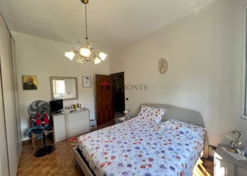 Camera da letto - Four-room apartment via Pier Fortunato Calvi, Bologna (neighborhood Borgo Panigale) - photo 5